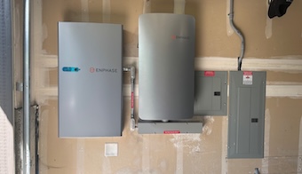 Solar panel low profile